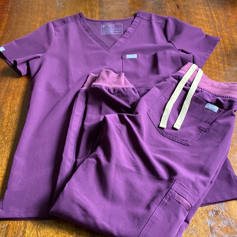 COPY - FIGS deep purple limited color. xs Catarina